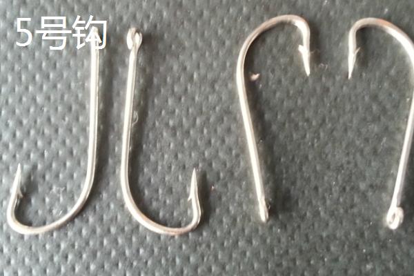 钓黄辣丁用几号白狐钩，6-8号钩均为适宜选择