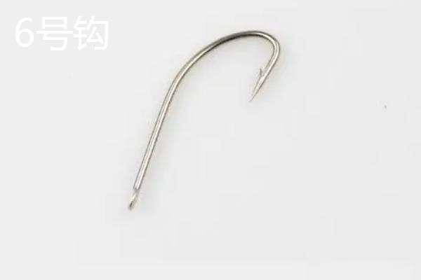 钓黄辣丁用几号白狐钩，6-8号钩均为适宜选择