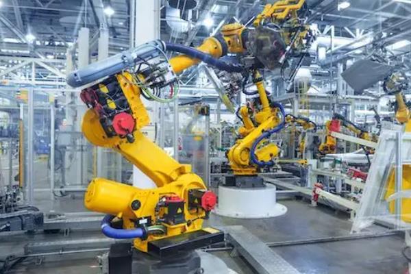 总产量、平均产量、边际产量之间的关系