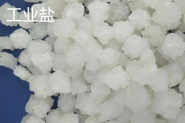 鱼缸盐水配比，饲养海水鱼的比例为3%