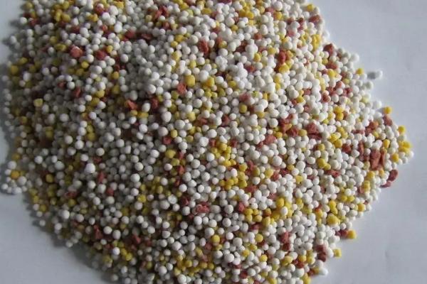 商品肥料事故处理方法，处理原则要坚持实事求是