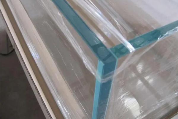 鱼缸胶缝需要留多大，小鱼缸不用留缝
