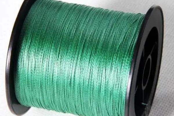 飞磕鱼线通常用多少号，通常可使用0.4-3号的线型