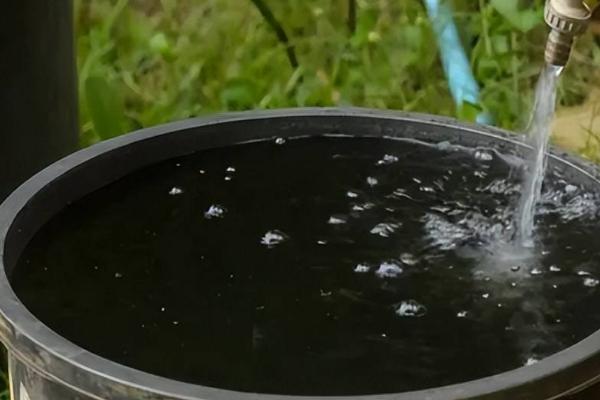 自来水除氯的方式，暴晒除氯最简单