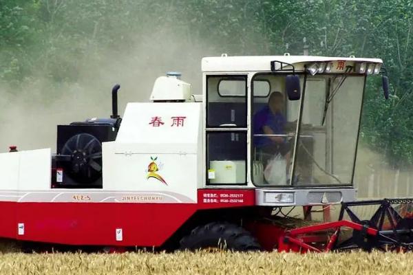 联合收割机怎么预防和处理水温过高的问题，高温天气要将负荷控制在90%左右