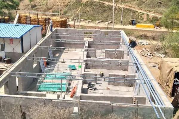 养10头母猪怎样建猪圈，通常需要35-40㎡的面积