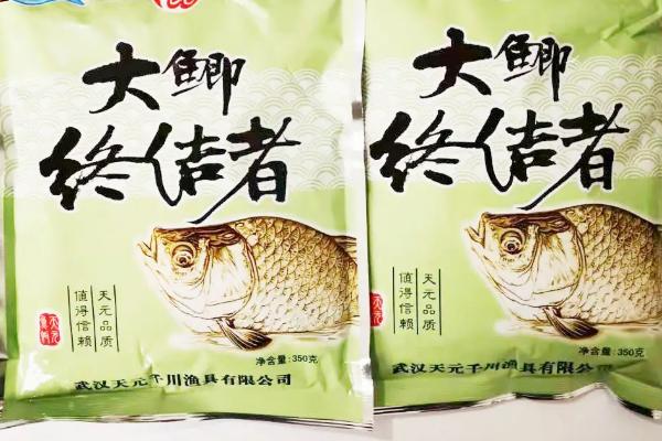 钓鲫鱼用什么饵料比较好，可使用蚯蚓、红虫、麦粒等饵料