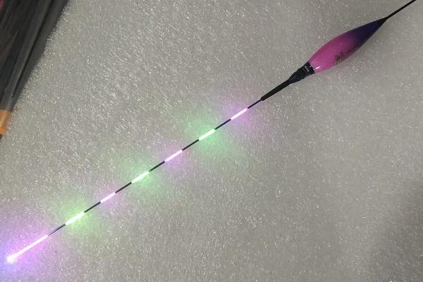 夜钓灯能不能用蓝光,可以使用且效果较好