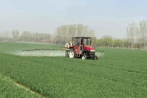 使用微生物农药的好处,对人畜无害且不污染环境