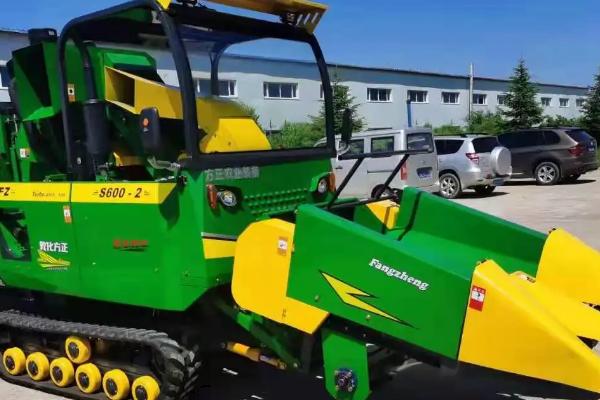 小型玉米收割机的防火措施,这6点需掌握