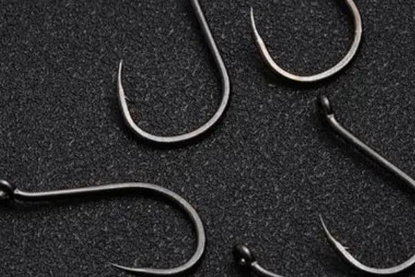 鲫鱼用什么饵料最好,各种味型的饵料都有吸引力