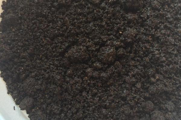 鸡粪有机肥适合哪些农作物,适合蔬菜和果树类