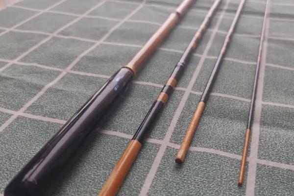 夏天钓鱼用什么味型，清淡的饵料味型用的较多