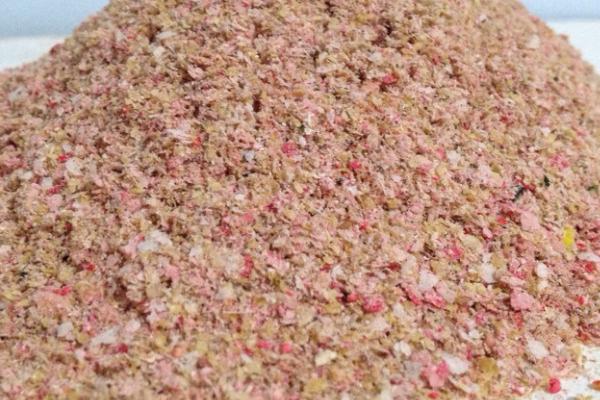 土鲮鱼怎么钓，发现送漂和抖漂等信号时、经过2-3秒再提竿