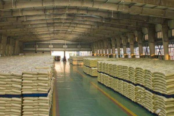 化肥对农业的作用，施肥可以提高作物单位面积的产量