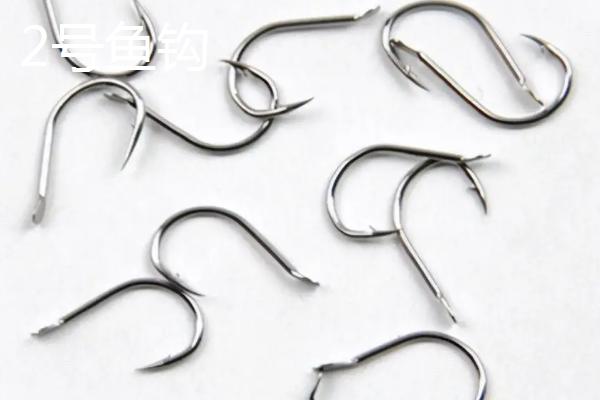 1号鱼钩和2号鱼钩哪个更大,在钩型一致的情况下后者更大