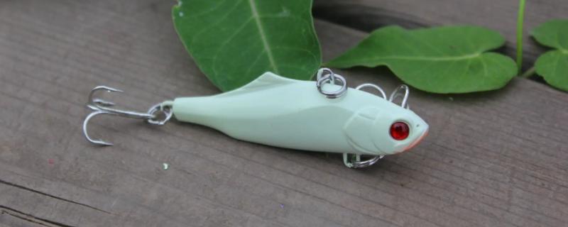 多重的饵适合用来路亚