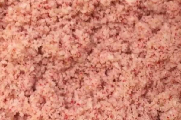 大鲫鱼喜欢的饵料味型,对于清淡的素饵更感兴趣