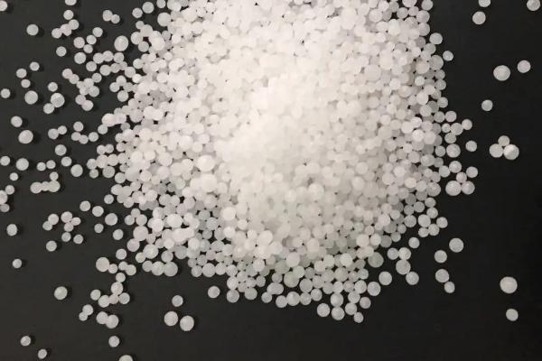 尿素的主要成分,氮元素是它的主要有效成分