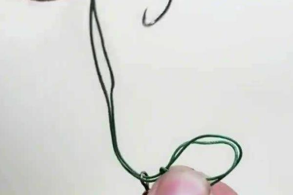 鱼钩需要打结吗，跟鱼线连接在一起时需要正确打结