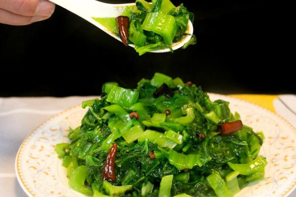 芥菜什么时候收获，在春、冬两季开始收获