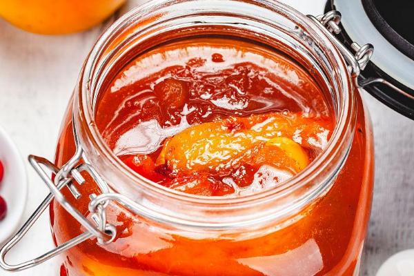 柿子太多了怎么处理，可冷藏或者做成柿饼、柿子果酱等