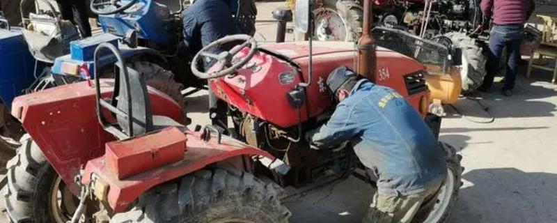 维修中型拖拉机要注意什么