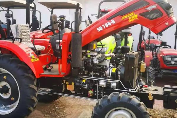 维修中型拖拉机要注意什么,离合器结合不平稳要更换摩擦片