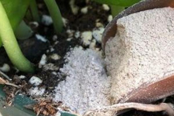 骨粉肥料如何制作，可用熬制法、粗制法和蒸制法