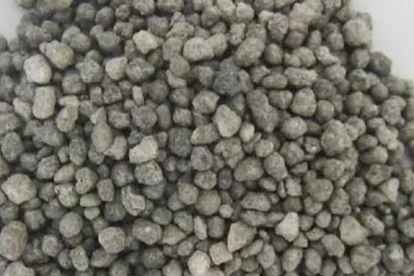 三种常用的磷肥特性，分为水溶性磷肥、弱酸溶性磷肥和难镕性磷肥