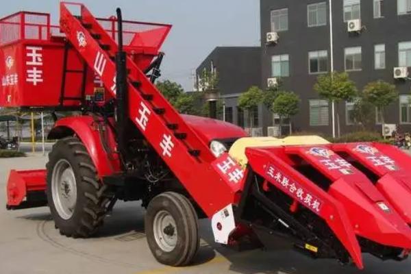 使用玉米自动脱粒机要注意什么,连续作业的时间不能过长