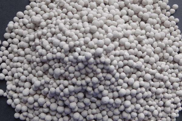 农业生产中哪些肥料不可混用，酸性与碱性肥料不可混用