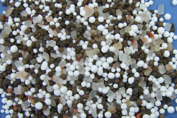 光合肥料的作用，可以增加农作物的固氮能力