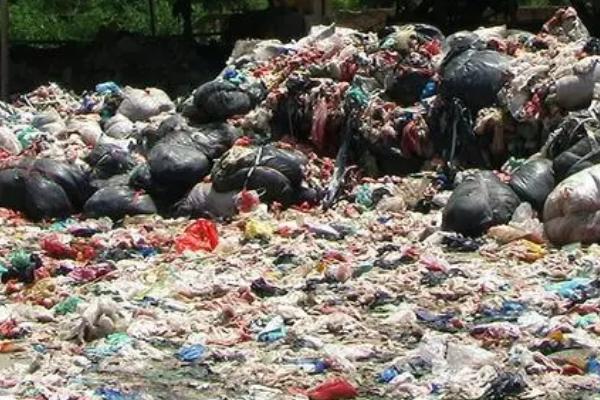 农业生产中造成的污染有哪些，包括过量施用农药、化肥等