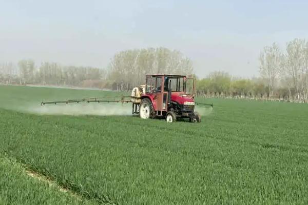 杀虫剂的种类，按成分可分为无机杀虫剂、有机杀虫剂、微生物杀虫剂