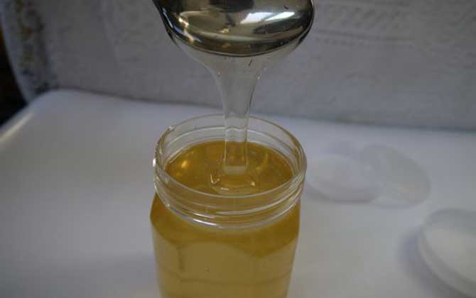 蜂蜜有酒味还能喝吗