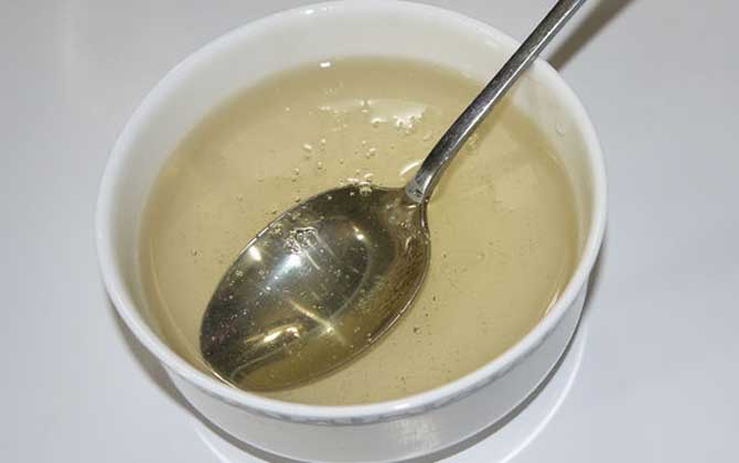 为什么洋槐蜜比百花蜜贵