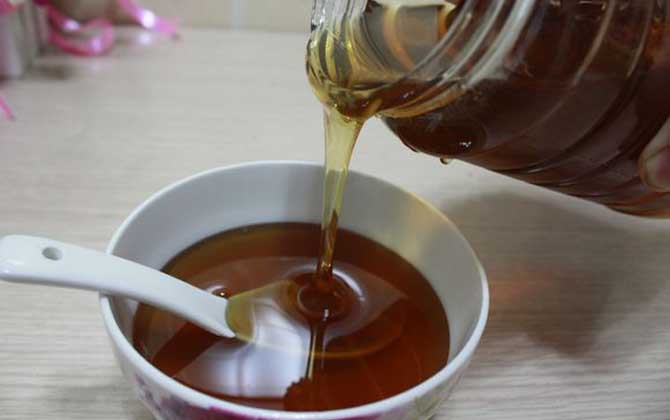 用蜂蜜擦脸一年有什么效果