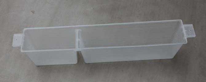 蜜蜂饲喂器怎么用