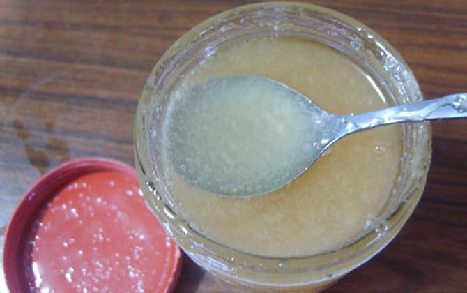 蜂蜜放坏了是什么样子的