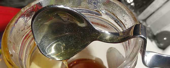 蜂蜜里有白糖怎么回事