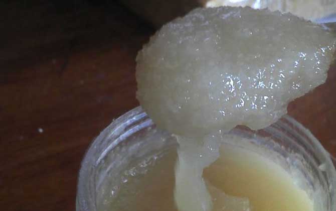 百花蜜好还是荔枝蜜好