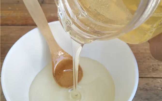 洋槐蜜好喝还是椴树蜜好喝