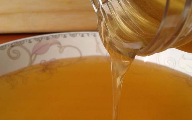 养蜂处买的蜂蜜是真的吗