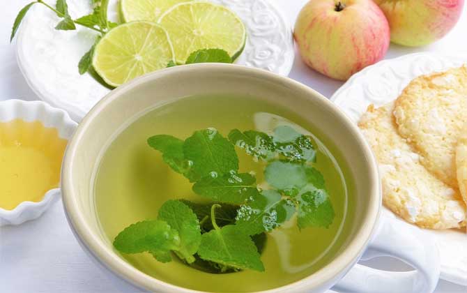 蜂蜜会过期吗会变质吗蜂蜜没有保质期，但保存不当也易变质