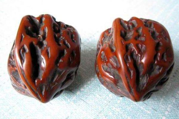一斤纸皮核桃多少钱？云南好还是新疆好